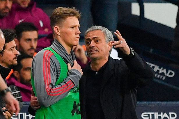 6 gương mặt có "màn debut" ở Man Utd dưới thời Mourinho giờ ra sao?