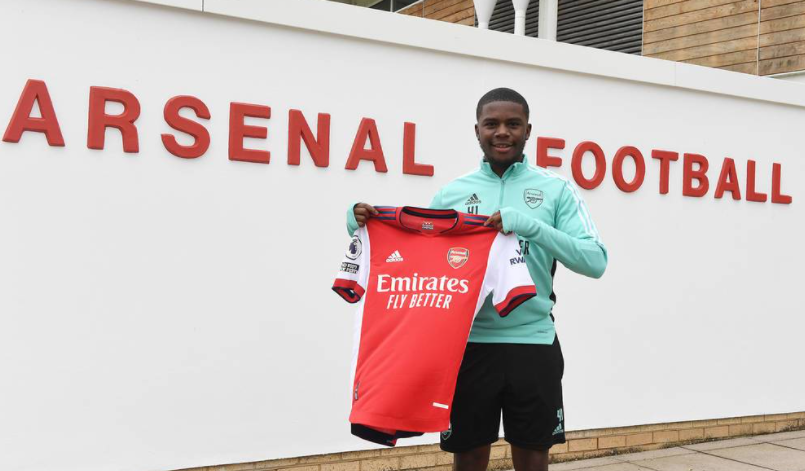 Ảnh bài viết Arsenal ký hợp đồng với cầu thủ chạy cánh người Anh