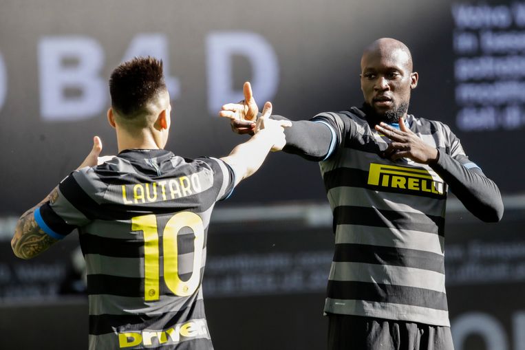 Ảnh bài viết Xác nhận: Inter đạt thỏa thuận với sát thủ Serie A, rõ tương lai Martinez