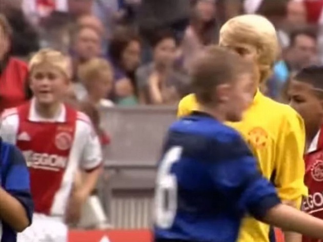 Ảnh bài viết Ngày M.U phát hiện ra De Ligt nhưng CĐV phát cuồng vì một cầu thủ khác