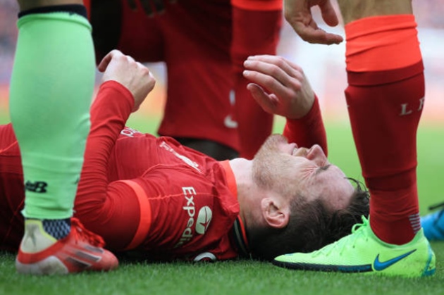 Ảnh bài viết Robertson chấn thương, Alexander-Arnold chắc chắn 1 điều