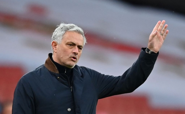 Ảnh bài viết Lật mặt Mourinho, Arsenal hoàn tất hợp đồng 4 năm với máy phối bóng