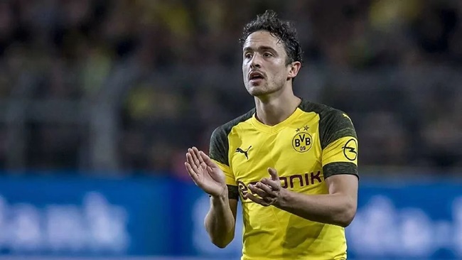 Ảnh bài viết Dortmund bán đi ngôi sao trung tuyến, đích đến La Liga