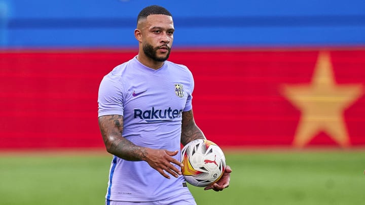 Ảnh bài viết Đội hình tiêu biểu vòng 2 La Liga: Dấu ấn Barca, bất ngờ 3 cái tên 