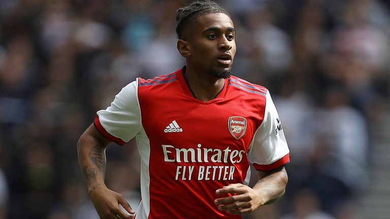 Ảnh bài viết CHÍNH THỨC: Arsenal đẩy 3 cái tên ra đi cùng lúc