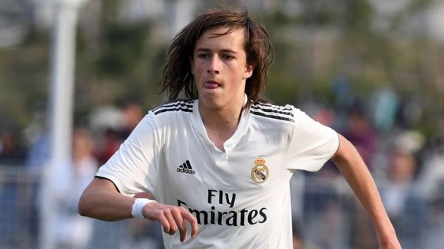 Ảnh bài viết Tiến bộ chóng mặt, Marcelo mới có cơ hội ra mắt đội một Man Utd