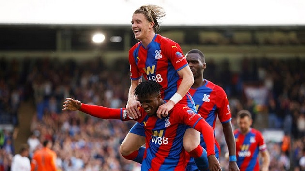 Ảnh bài viết Vắng Son Heung-min, Kane vô hại, Tottenham thảm bại trước Palace