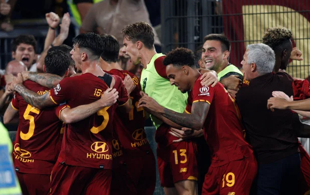 Ảnh bài viết Jose Mourinho như trẻ lại kể từ ngày đến với thành Rome