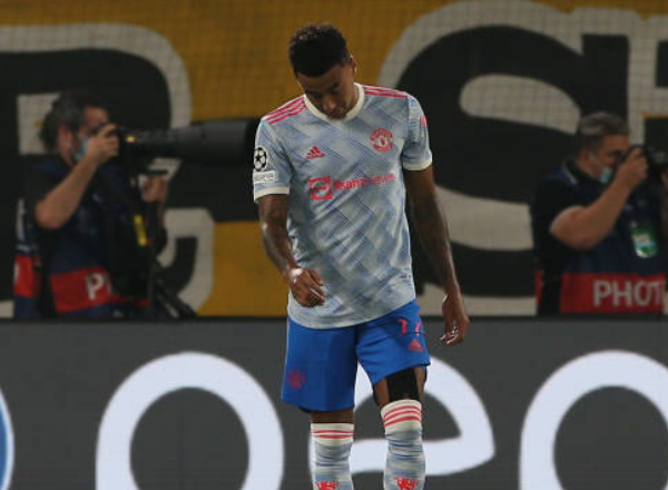 Ảnh bài viết Lingard viết tâm thư gửi CĐV Man Utd sau sai lầm đáng trách