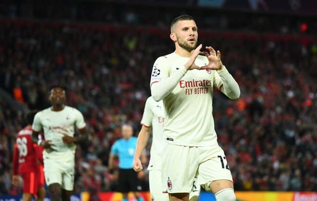 Ảnh bài viết Thua trận nhưng sao Milan đã vạch trần sự thật về Liverpool