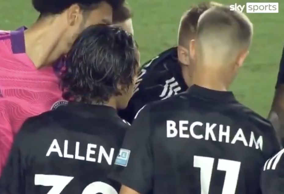 Con trai David Beckham có trận ra mắt bóng đá chuyên nghiệp