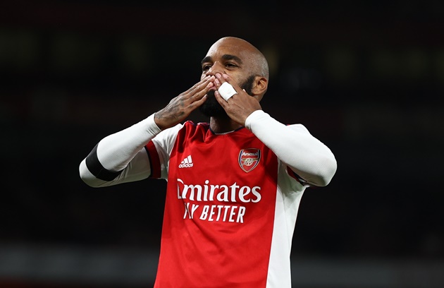 Ghi bàn mở tỷ số, Lacazette ngạc nhiên với 1 điều tại Emirates