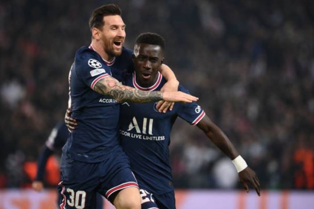 Ảnh bài viết 'Messi, Neymar, Mbappe có thể tự hào về pha dứt điểm đó'