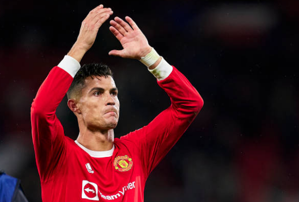 Ảnh bài viết Phá lưới Villarreal, Ronaldo gửi thông điệp đến NHM Man Utd