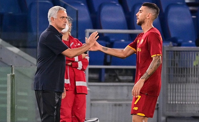 Ảnh bài viết Roma chiều lòng Mourinho, giữ chân Pellegrini thành công