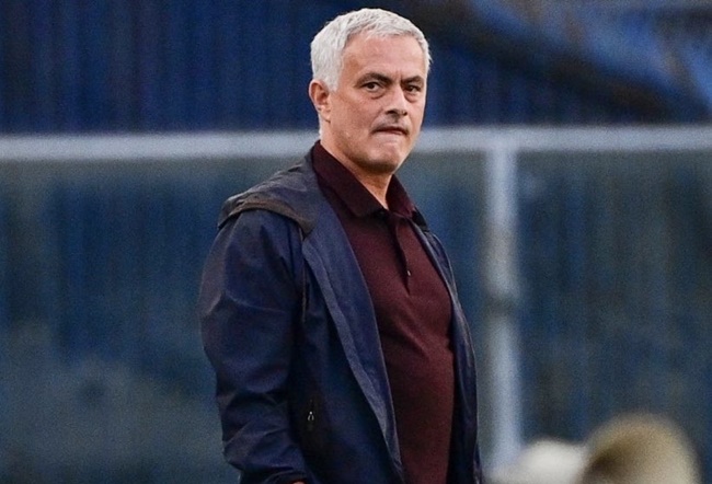 Ảnh bài viết Mourinho vượt Allegri, thiết lập kỷ lục tại Serie A