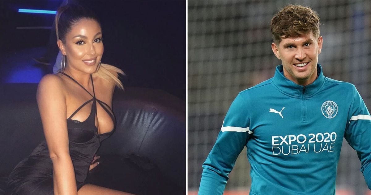 Bạn gái John Stones bị chỉ trích vì tuyên truyền anti-vaccine