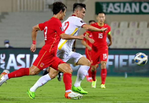 Ảnh bài viết Chấm điểm ĐT Việt Nam trận Trung Quốc: Một điểm 8 xuất hiện