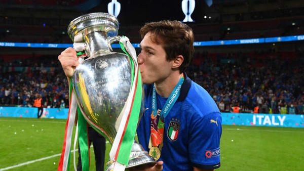 Ảnh bài viết 5 sự vắng mặt khó hiểu trong đề cử ứng viên QBV 2021