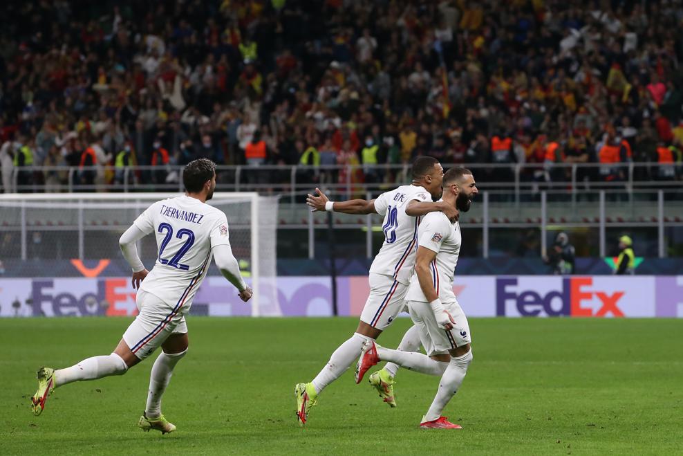 Chấm điểm Pháp: Hai điểm 8; Đẳng cấp Pogba