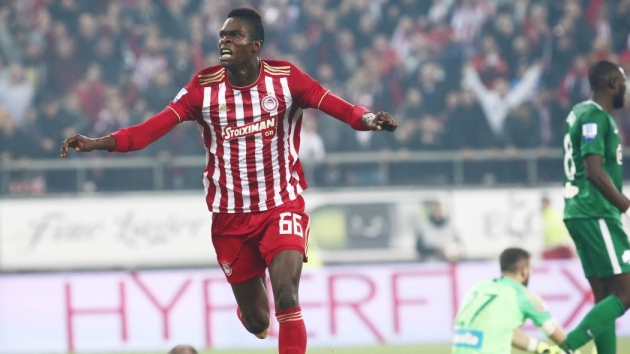 Ảnh bài viết Hộ pháp cao 1m98 khiến Arsenal tranh giành với Liverpool là ai?