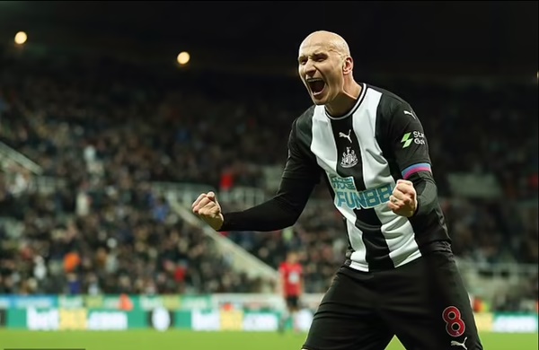 “Người hâm mộ Newcastle muốn có Mbappe và Messi”