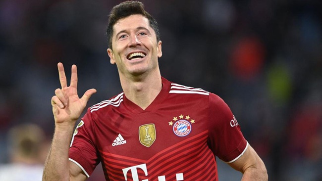 Chủ tịch Bayern làm rõ vấn đề của Lewandowski và Hernandez