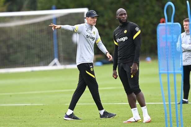 Chelsea thắng nhọc, Frank lên tiếng về Lukaku 