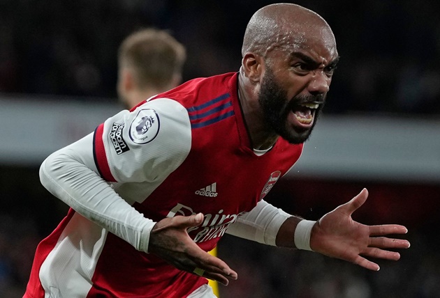 Hòa hú vía, Arteta trả lời câu hỏi tương lai Lacazette
