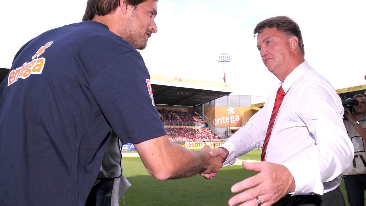 Sự biến hóa của Chelsea chứng minh Louis van Gaal đã đúng