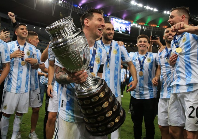 Messi được ủng hộ giành QBV