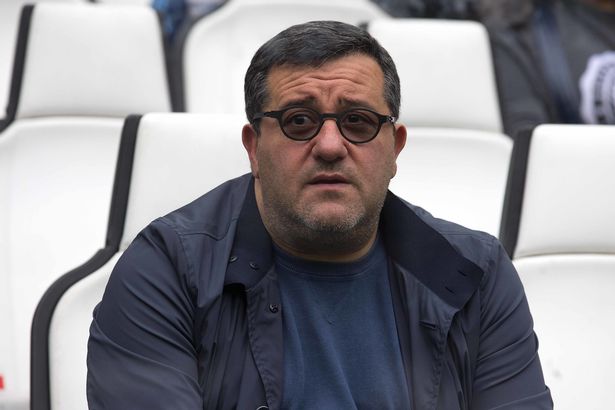 Raiola lại tính gây chuyện với Man Utd