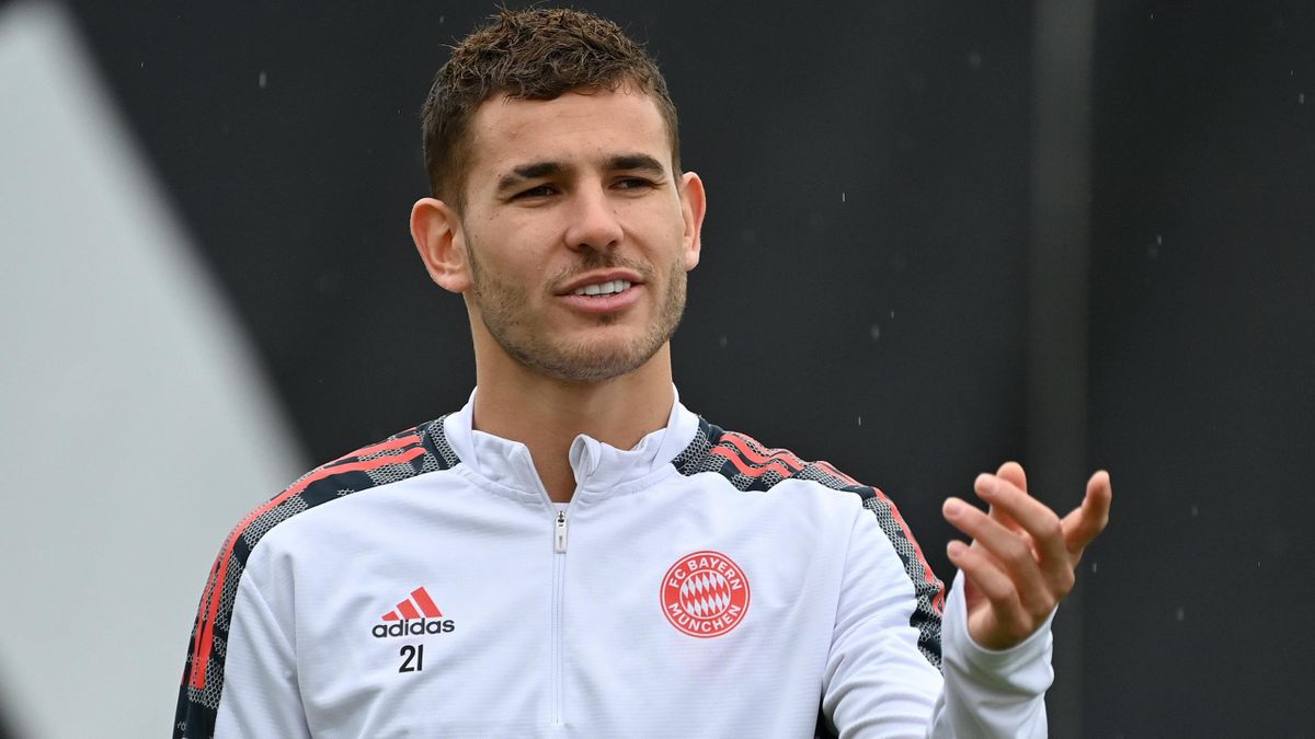 Sao Bayern thoát án tù vì tiếp xúc với vợ