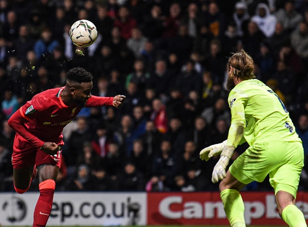 Origi hóa Ibrahimovic, Klopp nhận xét đơn giản
