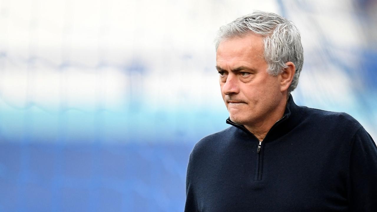"Mourinho là 1 HLV tuyệt vời"