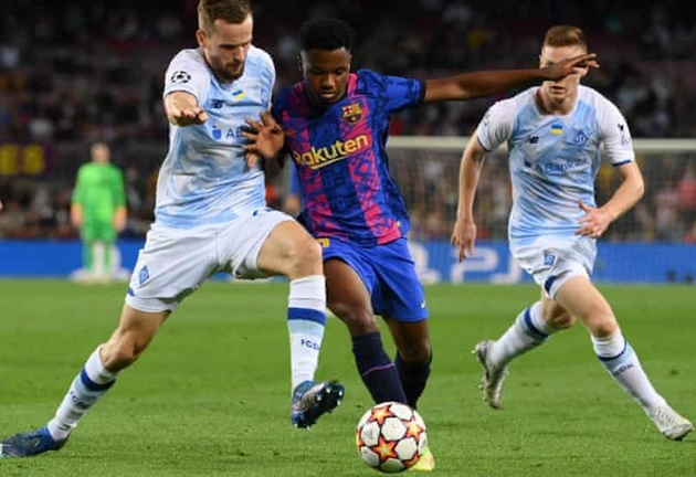 Lượt trận thứ 4 vòng bảng Champions League: Liverpool né ác mộng, Barca có chờ nổi Xavi?