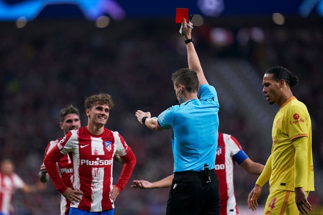 Ảnh bài viết Bức xúc, Griezmann tố trọng tài thiên vị cho Liverpool