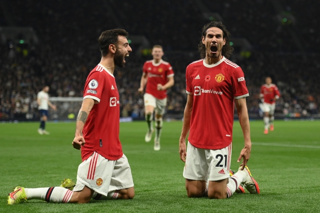 "Cavani gọi cho tôi nói rằng cậu ấy muốn rời Man Utd..."