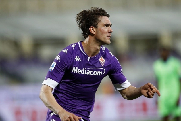 Hụt Vlahovic, Arsenal nhắm sao tấn công đa năng thay thế
