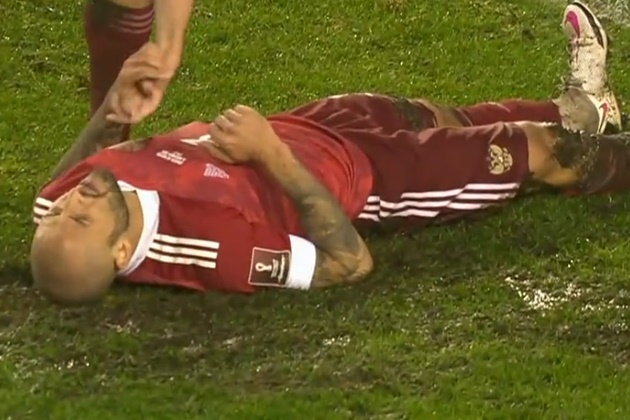 Nga tự hủy vé World Cup, chuyên gia bỏ đi ngay trên sóng truyền hình