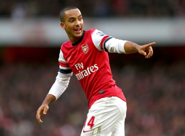 Theo Watcott hâm mộ viên ngọc đầy triển vọng của Arsenal