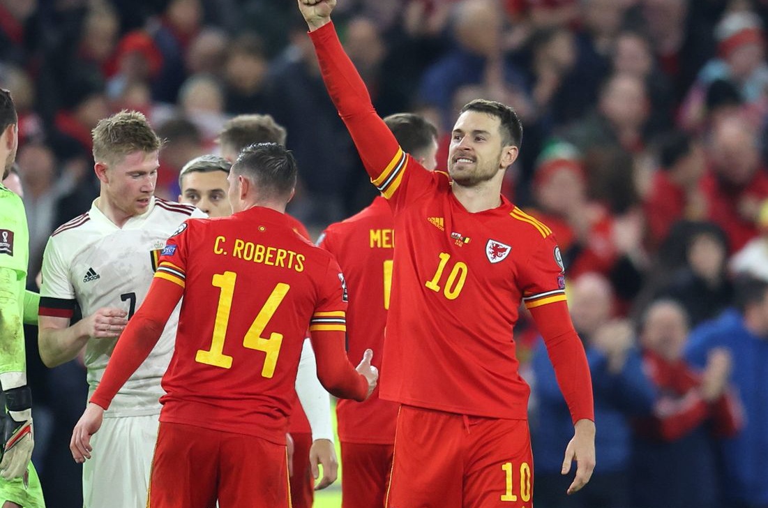 Sút tung lưới Bỉ, xứ Wales nắm lợi thế ở vòng play-off World Cup