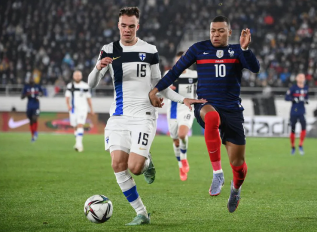 Tốc độ kinh hoàng của Kylian Mbappe chấm dứt hy vọng của Phần Lan