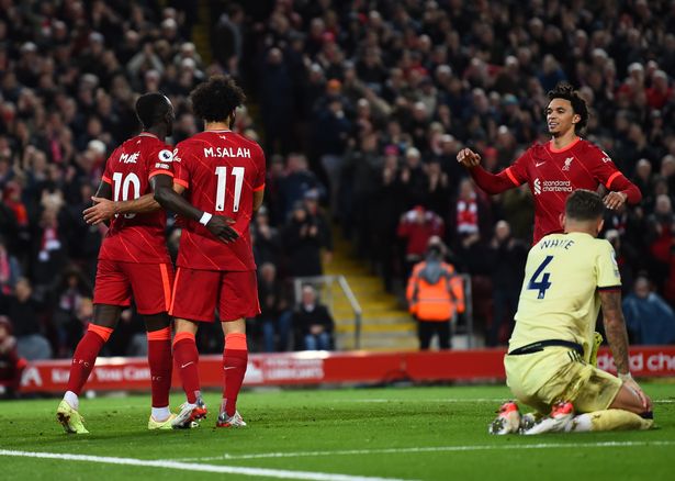 “Arsenal nhìn thấy những cái bóng áo đỏ ở khắp nơi”