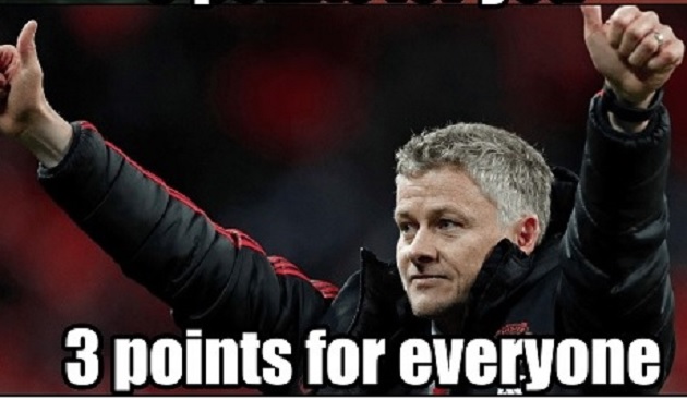 Ảnh bài viết Cười té khói với loạt ảnh chế M.U thua thảm Watford