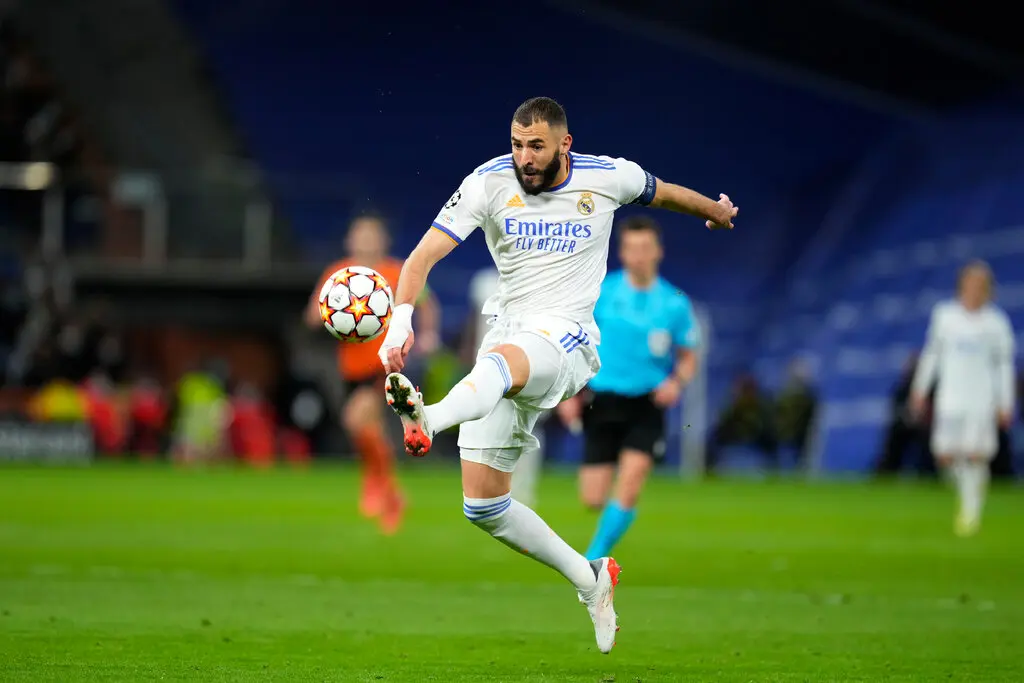 Tống tiền đồng đội, Benzema phải nhận án tù 