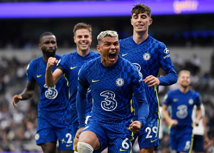 Ảnh bài viết Ứng viên ghế nóng M.U gọi Chelsea là “một đội phòng ngự”