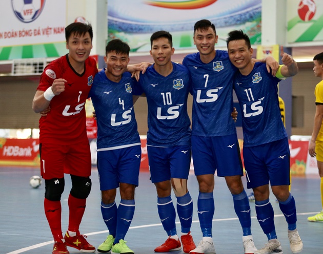 Thái Sơn Nam khác biệt; Thêm trận cầu 10 bàn thắng