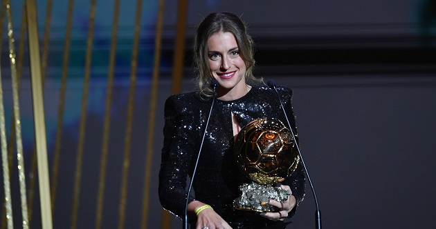 Ảnh bài viết Vẻ đẹp mặn mà của chủ nhân Quả bóng vàng nữ 2021