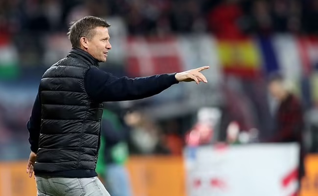 CHÍNH THỨC: Leipzig sa thải HLV trước thềm gặp Man City